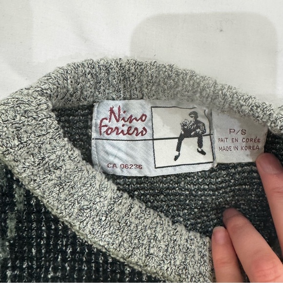 VINTAGE 80s/90s Nino Foriero geometric grey sweater - S - Picture 9 of 10